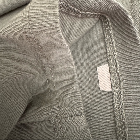 Talbots Ruffle Henley - Picture 7 of 7